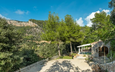 Bella finca a la serra de Tramuntana a Esporlas, Mallorca