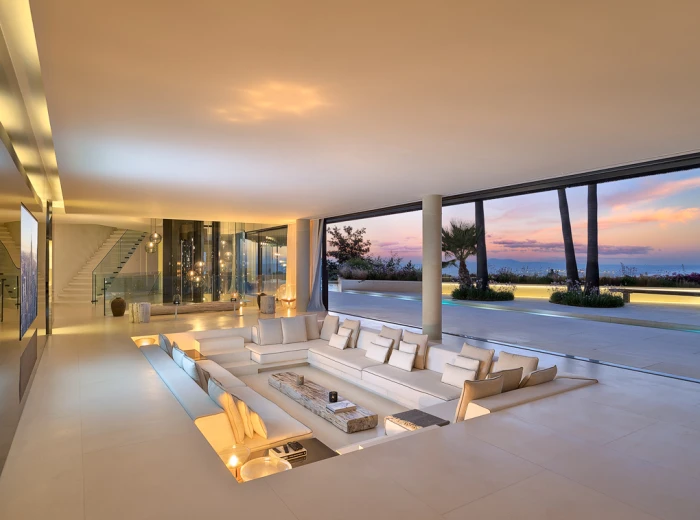 Villa Solitaire - Exceptional Designer Mansion-4