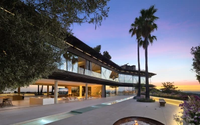 Villa Solitaire - Exceptional Designer Mansion
