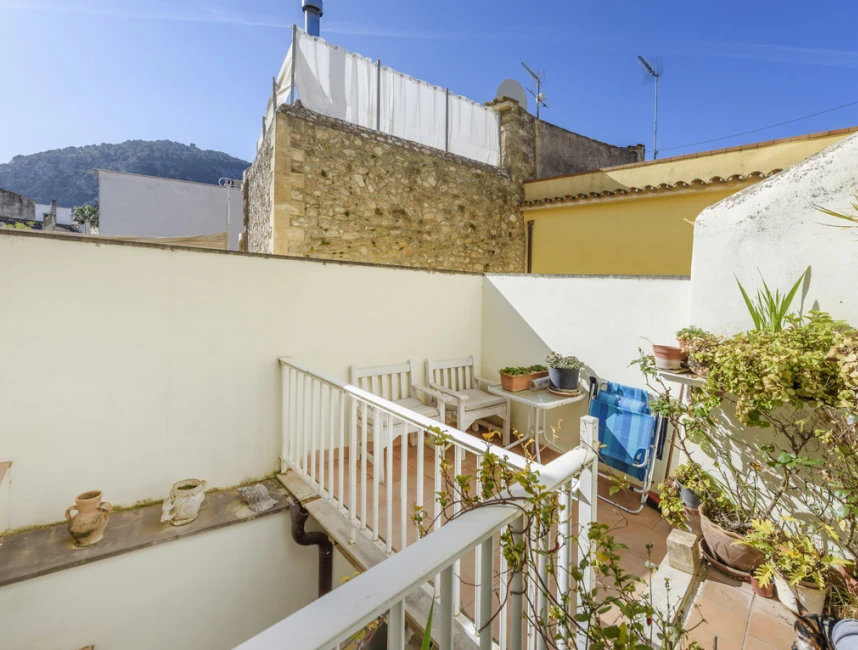 Charming townhouse in beautiful Pollensa-4