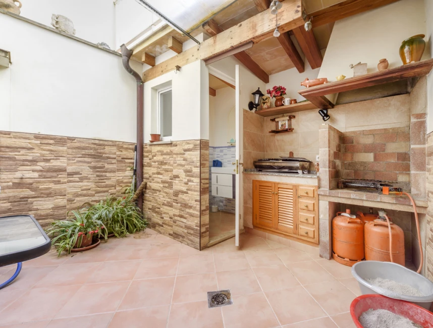 Charming townhouse in beautiful Pollensa-7
