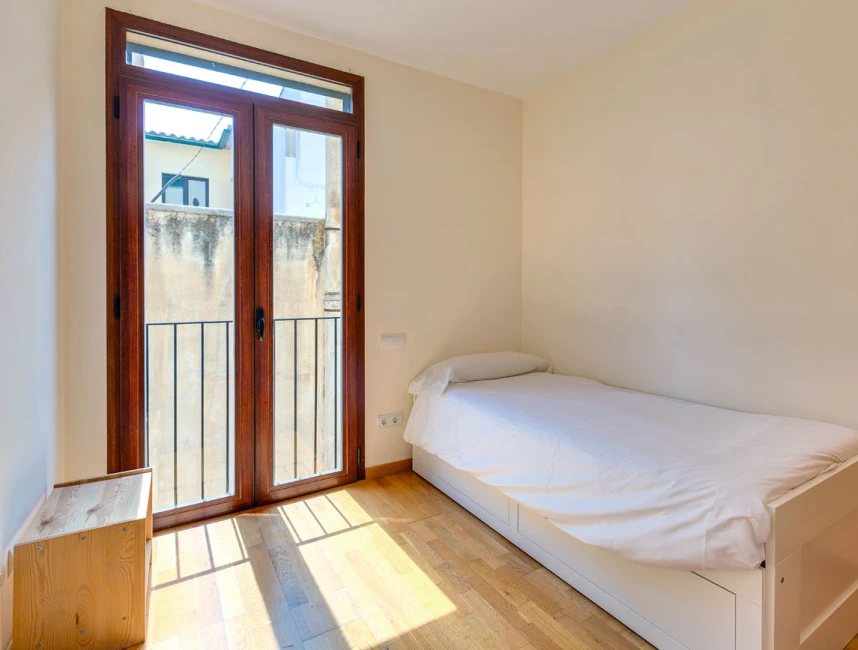 Investmentmöglichkeit: Wohnung mit Balkon und Lift-7