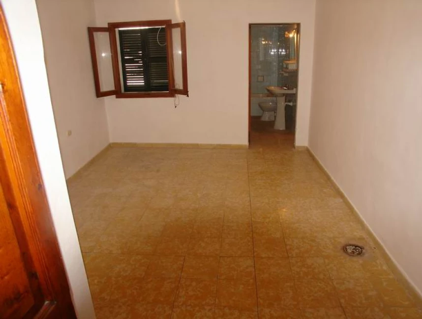 Town house with great possibilities, Pollensa-4