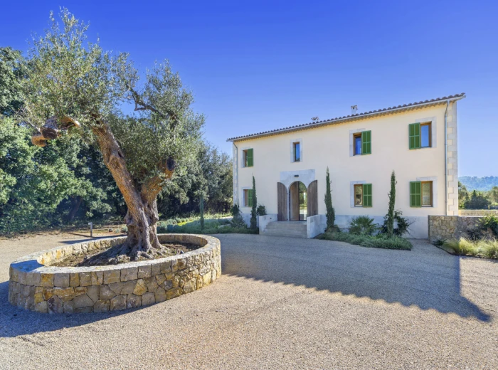 Highly private, luxury home near Pollensa-4