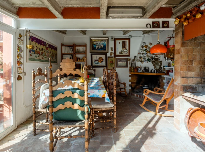 Gran villa familiar de estilo mediterráneo-17