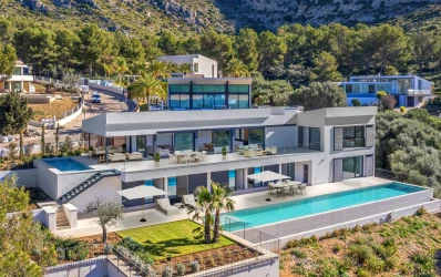 Stunning luxury villa close to the sea - new build in Bonaire, Mallorca