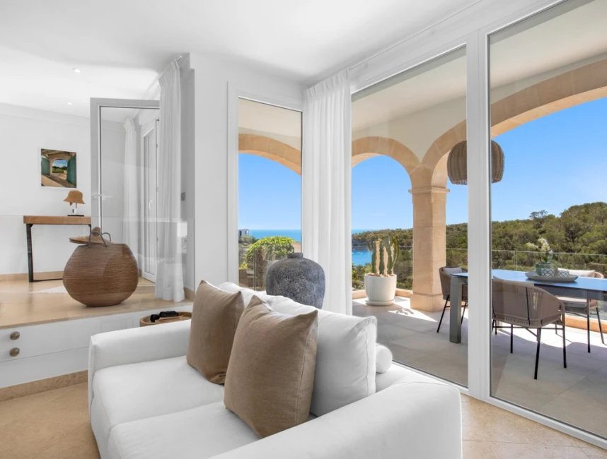 Spectaculaire villa met uitzicht op zee en vlakbij het strand van Portals Vells-8