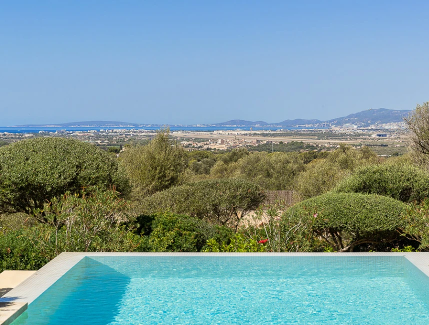Villa di lusso con vista panoramica sulla baia di Palma-2