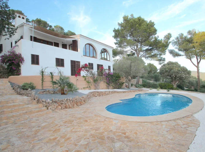 Villa style country home with great sea views near Son Servera-1