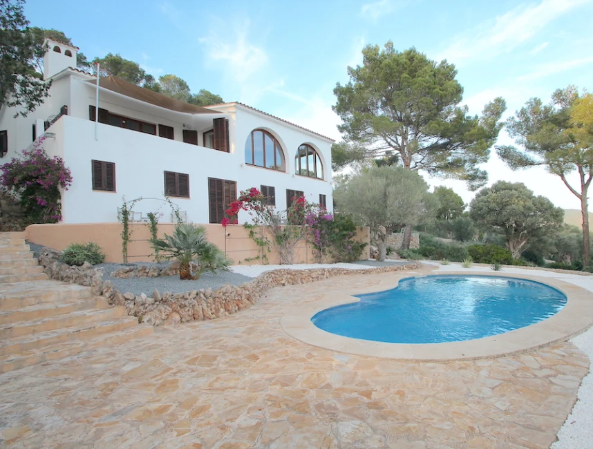 Villa style country home with great sea views near Son Servera-1