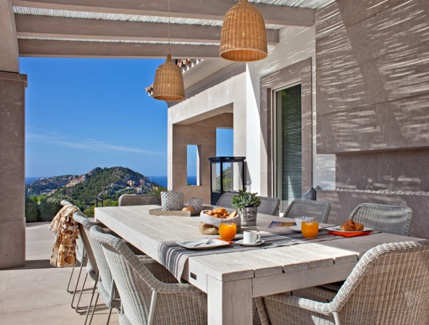 Family Villa with sea views-6