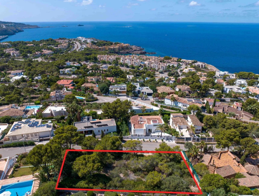 Sea view plot with licence in Santa Ponsa-5
