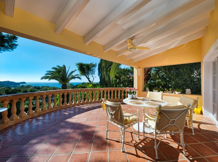 Goed onderhouden villa met zeezicht in Costa de la Calma-4