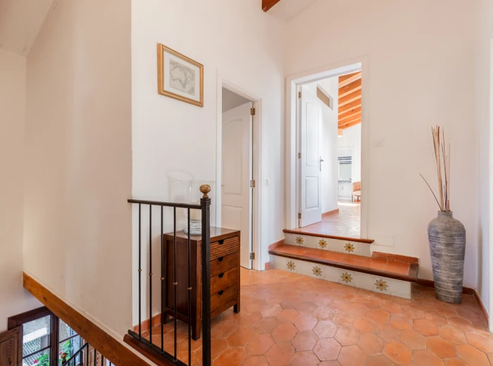 Magnificent townhouse with garden, pool and views in Santa Eugenia-7