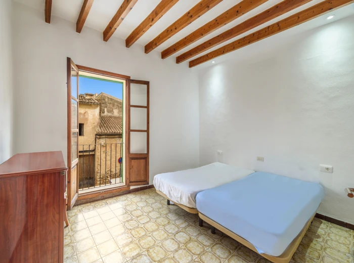 Partially renovated townhouse in Pollensa-5