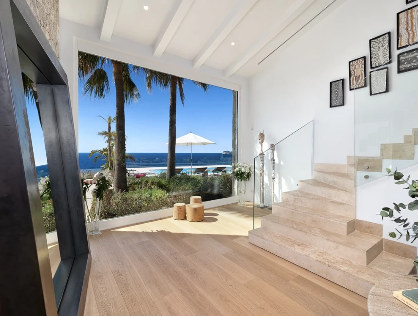 Groot luxe familiehuis met fantastisch uitzicht op zee-19