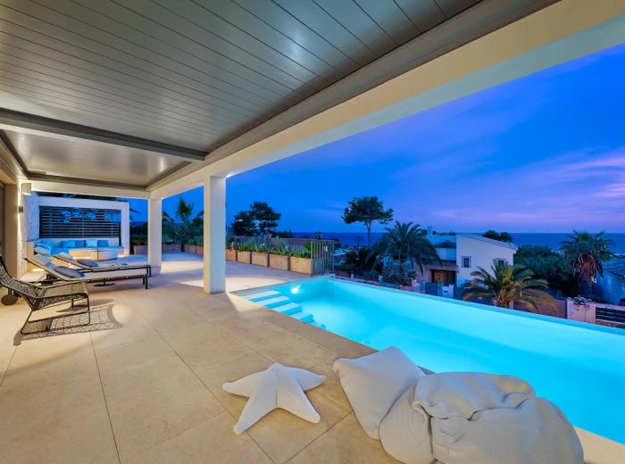 New villa with sea view in Nova Santa Ponsa-2