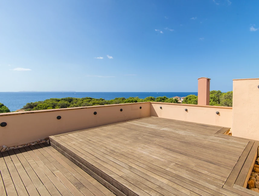 Penthouse with breathtaking sea views in Cala Pi-1