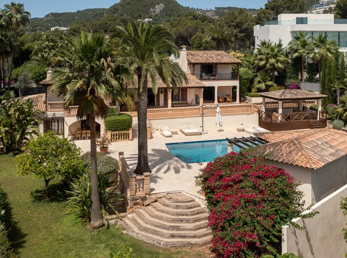 Villa clásica con piscina y jardín en Son Vida, Palma de Mallorca-1