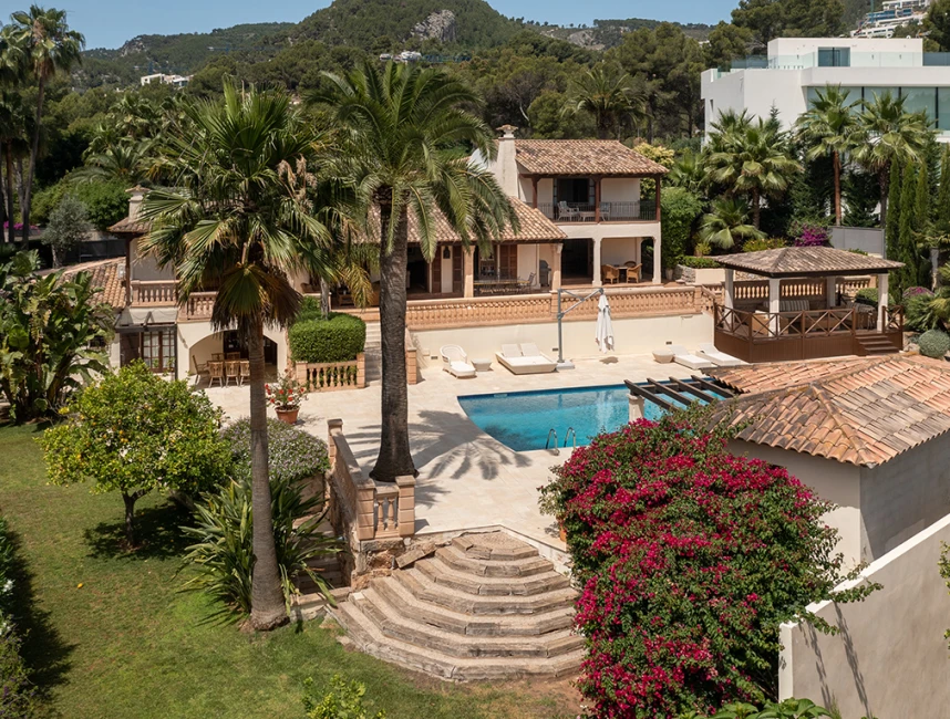 Vila clàssica amb piscina i jardí a Son Vida, Palma de Mallorca-1