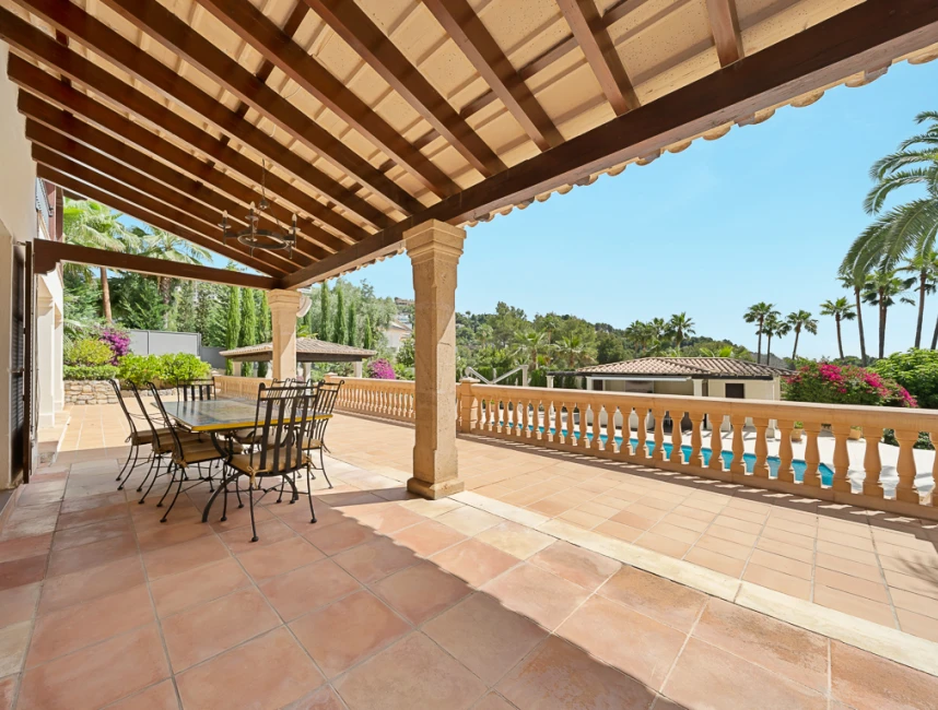 Villa classique avec piscine et jardin à Son Vida, Palma de Mallorca-6