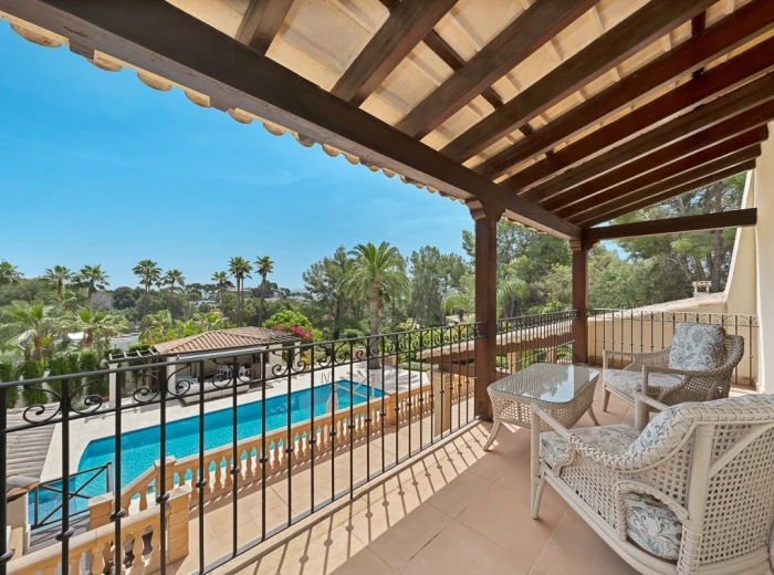 Classic villa with pool and garden in Son Vida, Palma de Mallorca-16