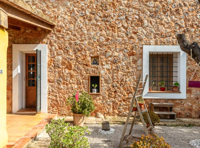 Traditional country house in Santa Maria-4