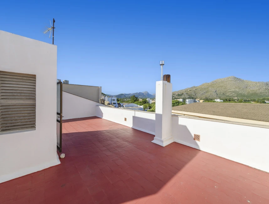 Appartamento all'ultimo piano con vista panoramica in vendita, Puerto Pollensa-10