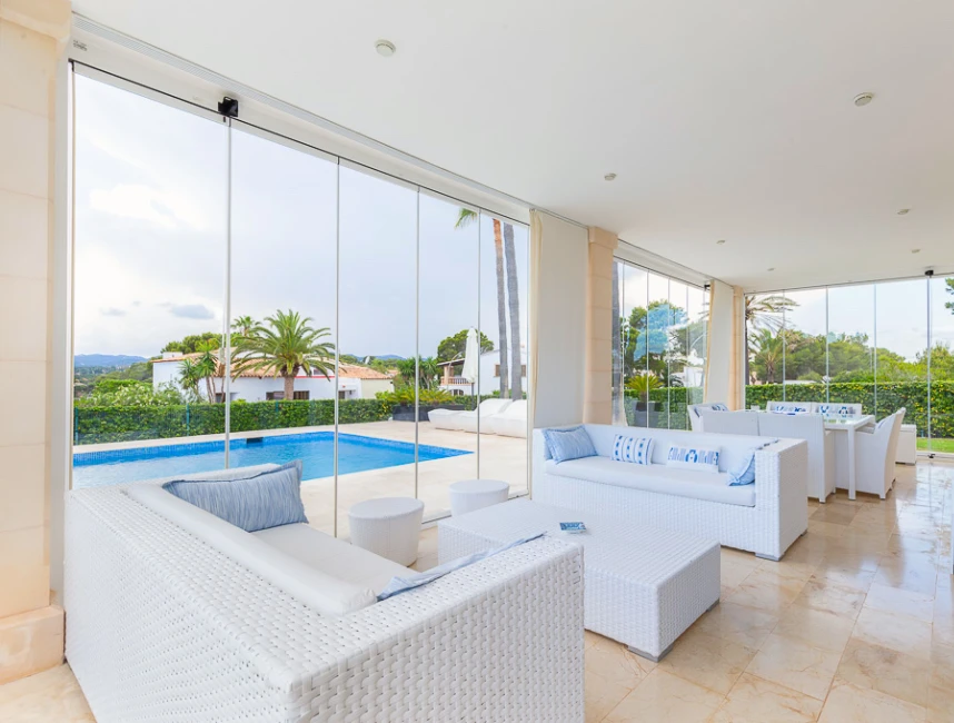 Elegante villa in een rustige omgeving vlakbij het strand in Porto Cristo Novo-3