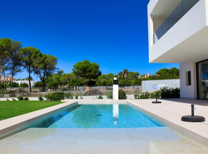 Moderne villa met uitzicht op zee in Puig de Ros-15
