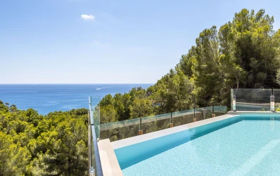 Unieke villa met prachtig uitzicht op zee in Canyamel