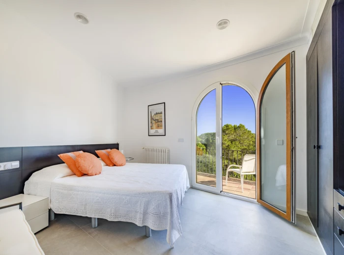 Lujosa y espaciosa casa con vistas panorámicas en venta, Puerto Pollensa-16