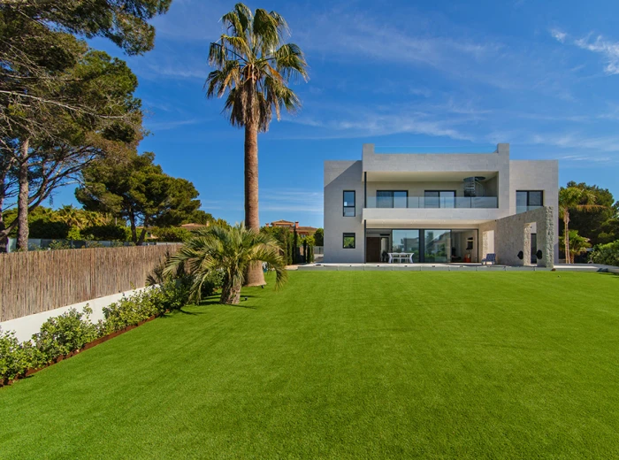 Modern new built villa with sea views in Puig de Ros-18