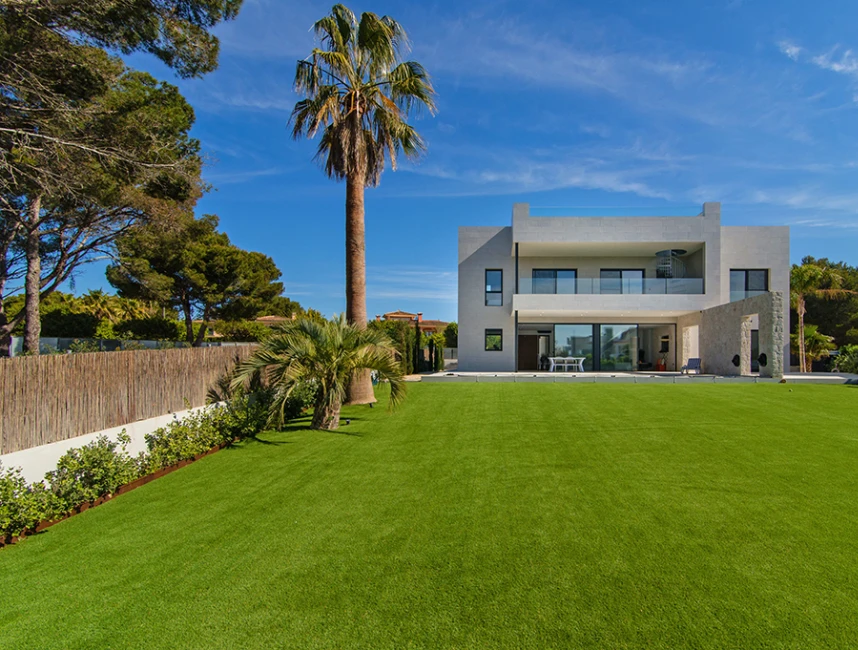 Modern new built villa with sea views in Puig de Ros-18