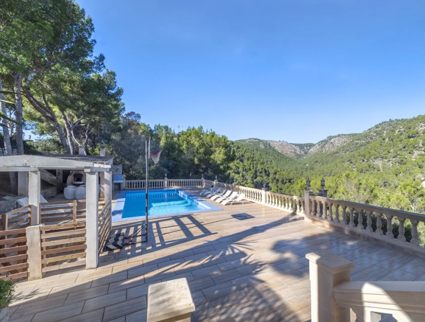 Double plot with sea view villa in Costa d'en Blanes-3