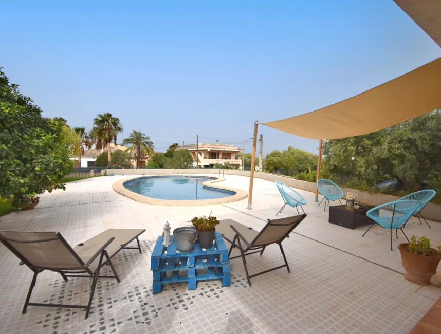 Villa indépendante avec piscine à Las Palmeras-2