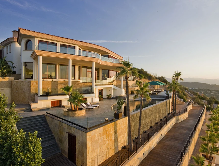 Uitzonderlijke villa met zeezicht in Son Vida, Palma de Mallorca-1