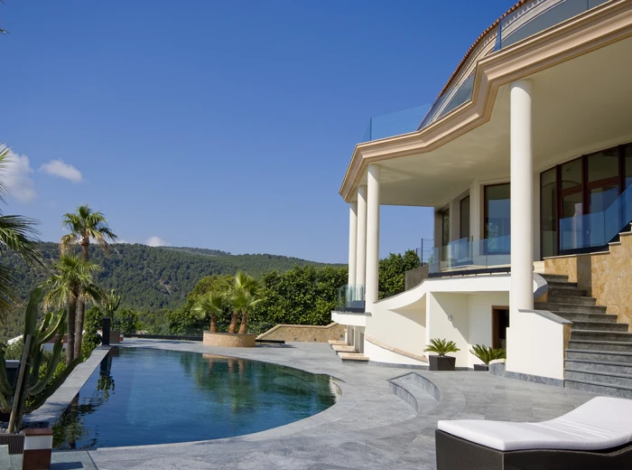 Exceptional villa with sensational sea views-6