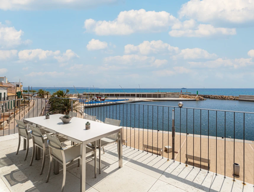 Extraordinary luxury villa facing the sea in Portixol-16