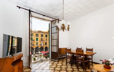 Te renoveren appartement in emblematische wijk - Palma, oude stad