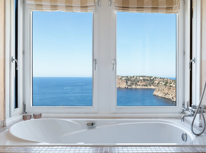 Mediterranean Villa with magnificent sea views-14
