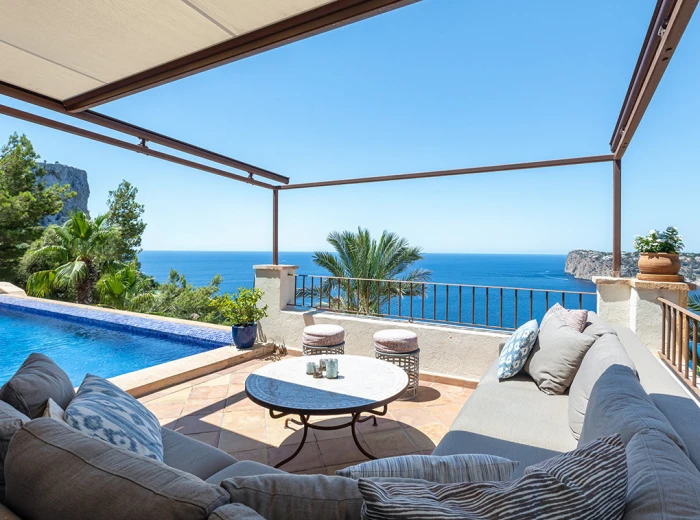 Villa méditerranéenne avec vue magnifique sur la mer-3