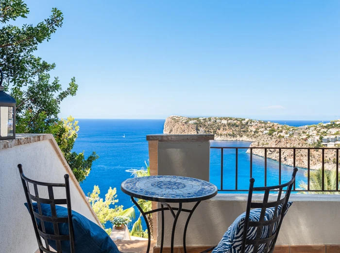 Villa mediterránea con vistas al mar-18
