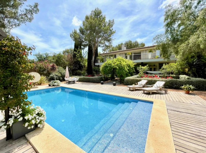 Spacious high quality villa in Sol de Mallorca-11