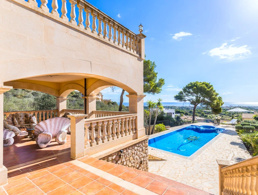 Extravagante villa met prachtig uitzicht op zee bij Son Servera-16