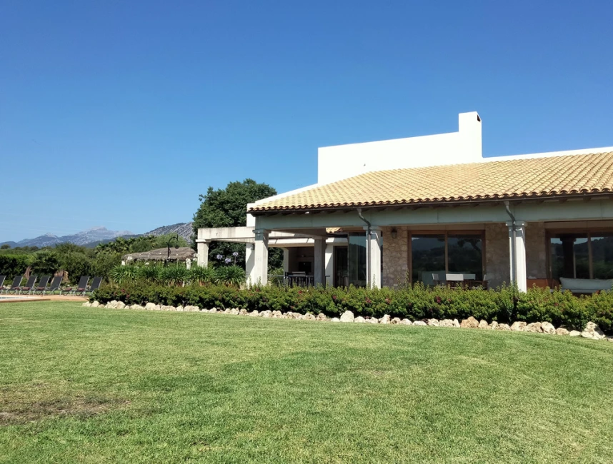 Immaculate modern villa with panoramic views. Alcudia-4