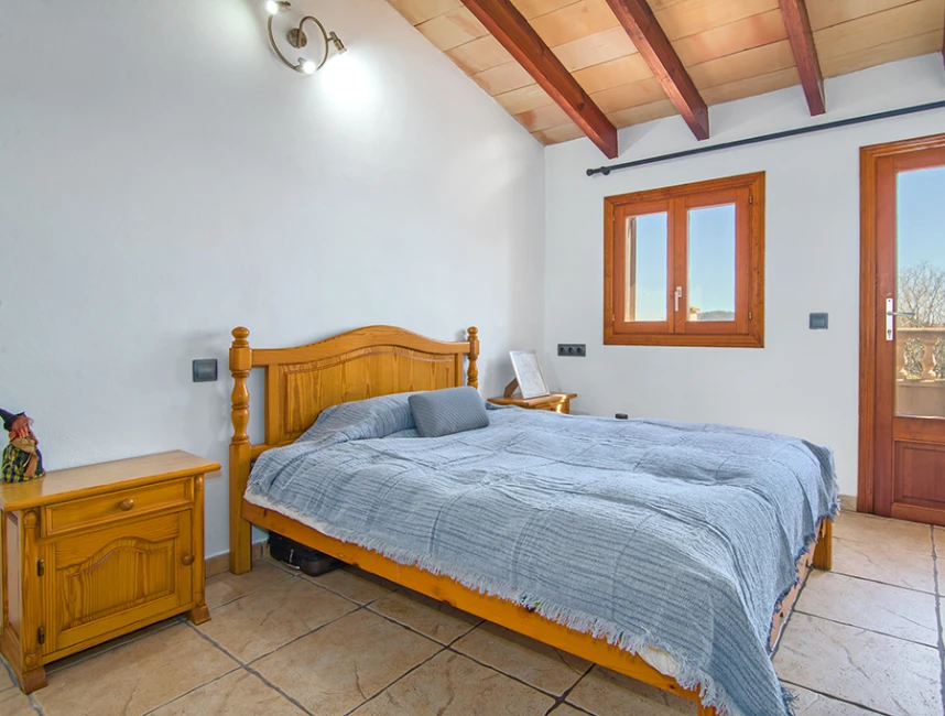 Cozy Mediterranean country house in Llucmajor-9