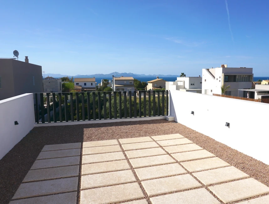 New build villa with sea view and pool in Colònia St. Pere-3