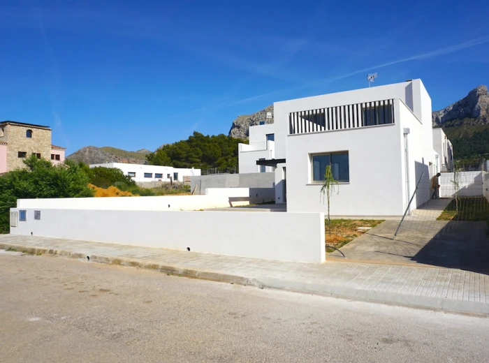 New build villa with sea view and pool in Colònia St. Pere-2