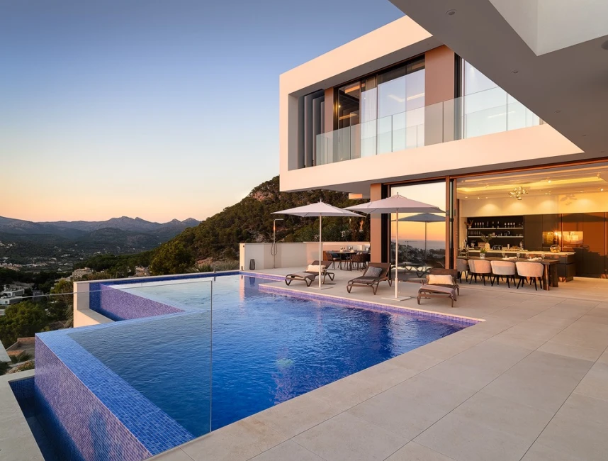 Indrukwekkende luxe villa "Marimont-3